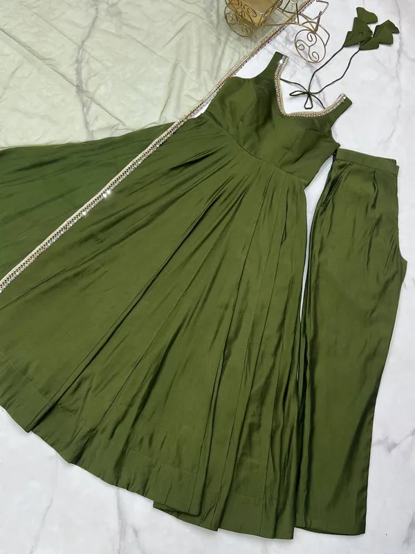 Green_Pure_Romansilk_Premium_&_Elegant_Anarkali_Kurta_&_Pant_Set_With_Dupatta_For_Women