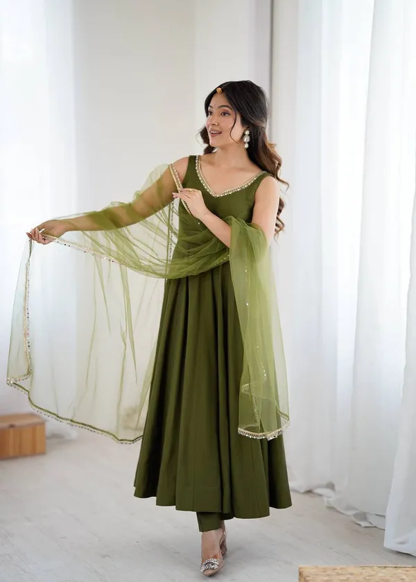 Green_Pure_Romansilk_Premium_&_Elegant_Anarkali_Kurta_&_Pant_Set_With_Dupatta_For_Women