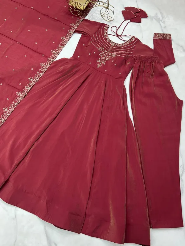 Maroon_Pure_Romansilk_Premium_&_Elegant_Anarkali_Kurta_&_Pant_Set_With_Dupatta_For_Women