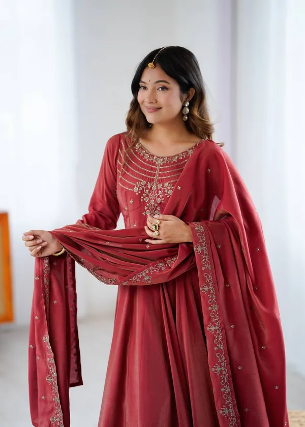 Maroon_Pure_Romansilk_Premium_&_Elegant_Anarkali_Kurta_&_Pant_Set_With_Dupatta_For_Women