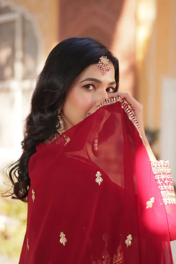 Deep_Maroon_Faux_Blooming_Gown_With_Zari_Sequins_Embroidered_Dupatta_With_Designer_Lace_Border_For_Women