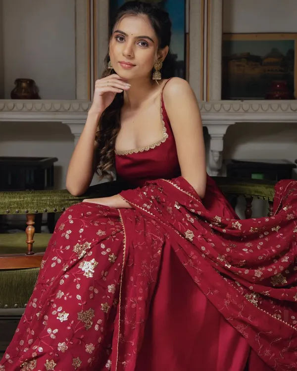 Premium_Heavy_Faux_Georgette_Fully_Flared_Embroidered_Gown_With_Bottom_&_Dupatta
