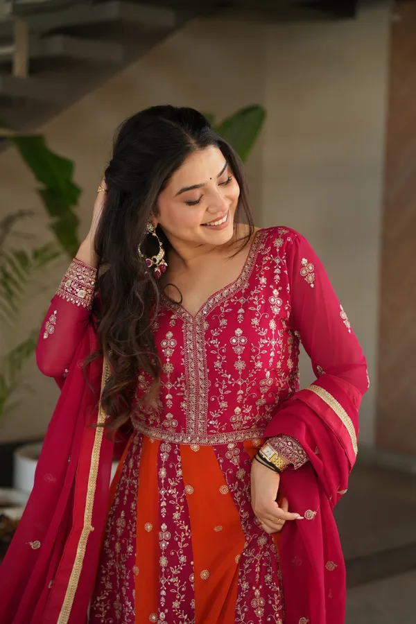 Premium_Zari_&_Sequins_Embroidered_Kali_Pattern_Gown_With_Dupatta