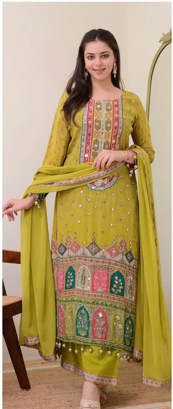 Premium_Pista_Chinon_Anarkali_Kurti_Plazzo_Set_With_Chiffon_Dupatta