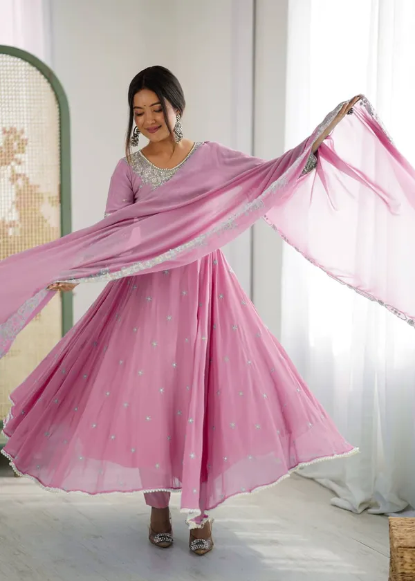 Premium_Heavy_Blooming_Faux_Embroidered_Anarkali_Set_With_Dupatta