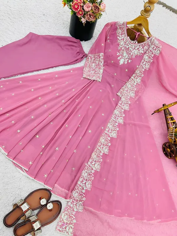 Premium_Heavy_Blooming_Faux_Embroidered_Anarkali_Set_With_Dupatta