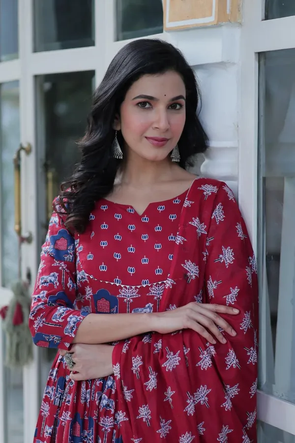 Multicolor_Pure_Cotton_Premium_&_Elegant_Anarkali_Kurta_&_Pant_Set_With_Dupatta_For_Women