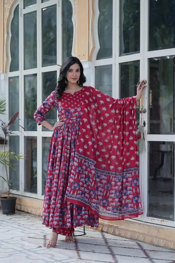 Multicolor_Pure_Cotton_Premium_&_Elegant_Anarkali_Kurta_&_Pant_Set_With_Dupatta_For_Women