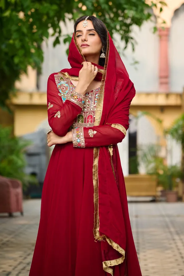 Royal_Heritage_Multi_Thread_Embroidered_Anarkali_Gown_With_Zari_Lace_Dupatta