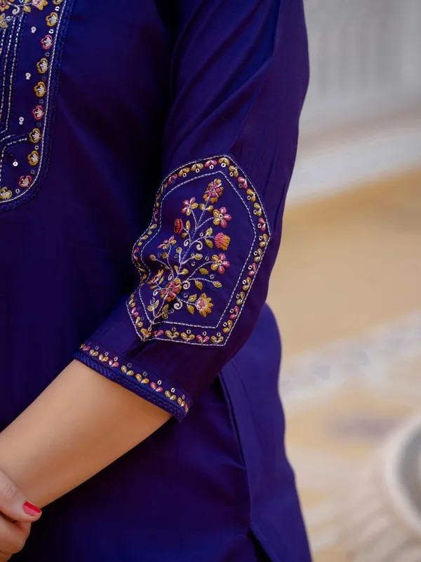 Purple_Designer_Embroidered_Kurti_Pant_Set_with_Maslin_Dupatta