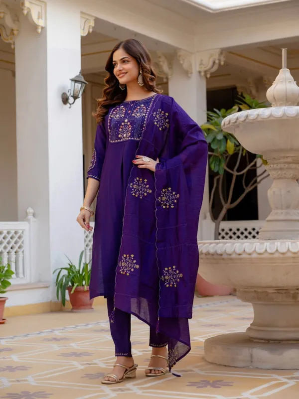 Purple_Designer_Embroidered_Kurti_Pant_Set_with_Maslin_Dupatta