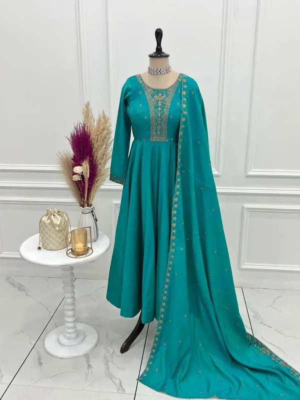 Royal_Aqua_Chanderi_Silk_Premium_Handwork_Anarkali_Set