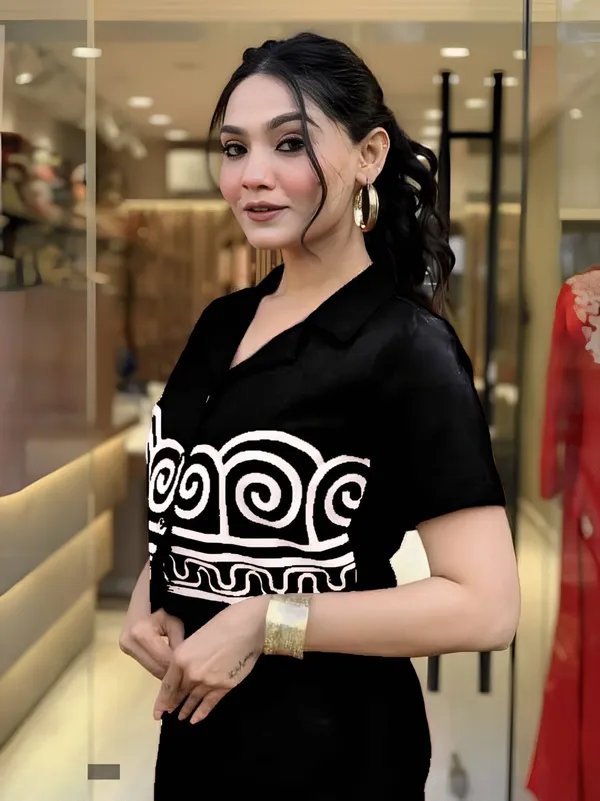 Black_Radiant_Print_Co-Ord_Set_For_Women