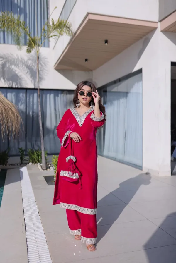 Velvet_Vogue_-_Mirror_Work_Top-Pant_Set_with_Designer_Batwa