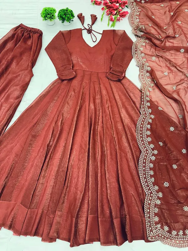 Luxury_Fandy_Silk_4.5_Meter_Flair_Anarkali_Set_With_Heavy_Sequins_Dupatta