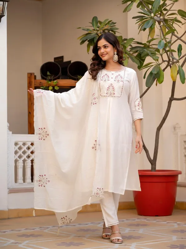 White_Designer_Embroidered_Kurti_Pant_Set_with_Maslin_Dupatta