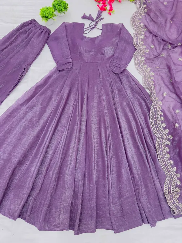 Luxury_Fandy_Silk_4.5_Meter_Flair_Anarkali_Set_With_Heavy_Sequins_Dupatta