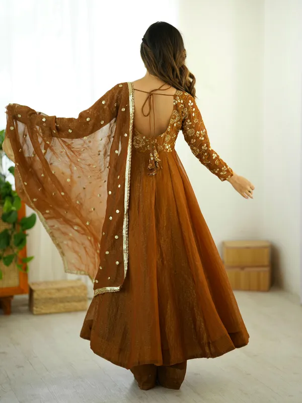 Brown_Crunchy_Silk_Fully_Flared_Anarkali_With_Pant_&_Dupatta