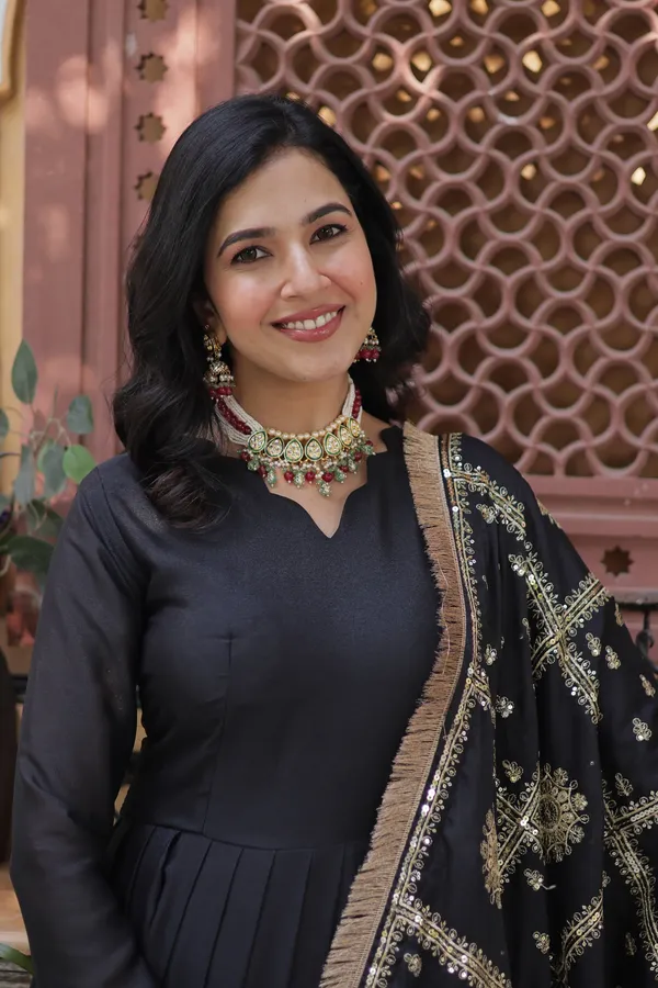 Black_Georgette_Zari_Sequins_Anarkali_With_Dupatta