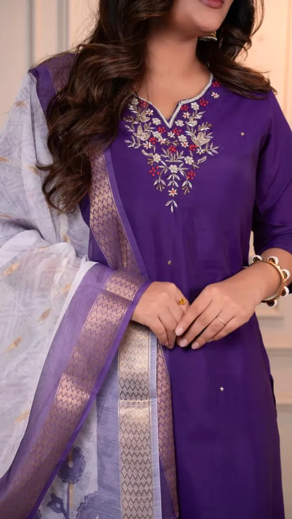 Premium_Roman_Silk_Handwork_Kurti_With_Pant_&_Heavy_Chanderi_Digital_Print_Dupatta