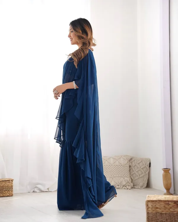 Navy_Blue_Cotton_Premium_&_Elegant_Crop_Top_&_Sharara_Set_With_Dupatta_For_Women