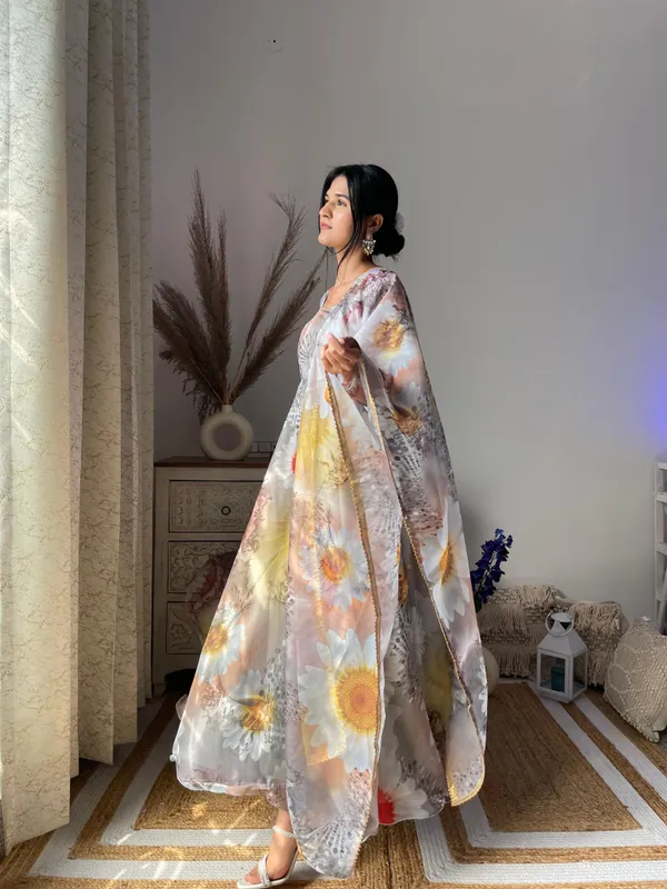 Luxury_Organza_Tabby_Silk_Digital_Floral_Anarkali_With_Dupatta_&_Pant