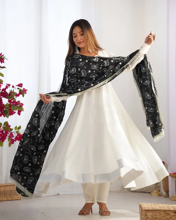 White_&_Black_Pure_Romansilk_Premium_&_Elegant_Anarkali_Kurta_&_Pant_Set_With_Dupatta_For_Women