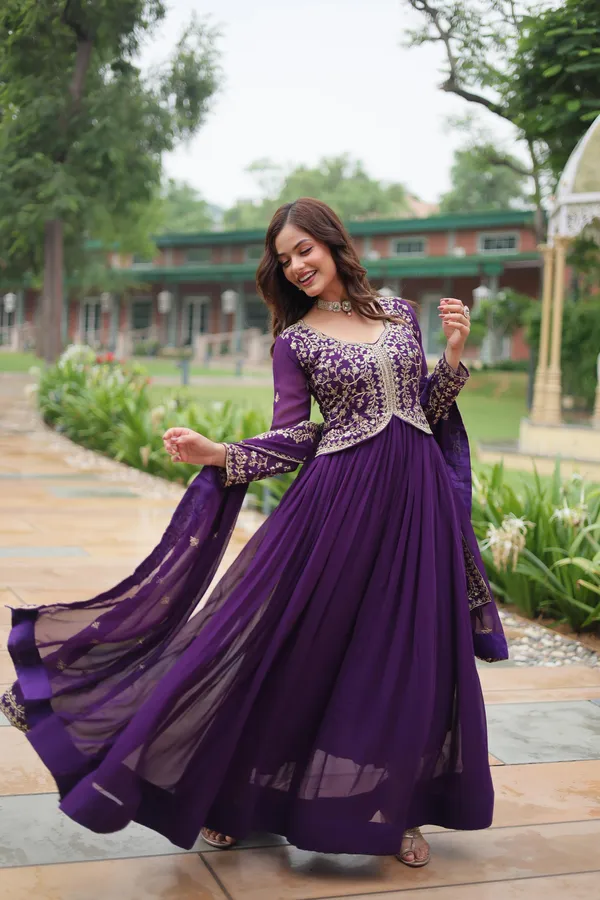 Regal_Sequins_&_Zari_Embroidered_Faux_Blooming_Gown_With_Dupatta