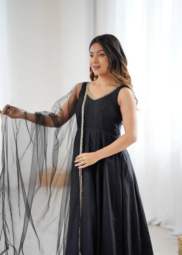Black_Pure_Romansilk_Premium_&_Elegant_Anarkali_Kurta_&_Pant_Set_With_Dupatta_For_Women