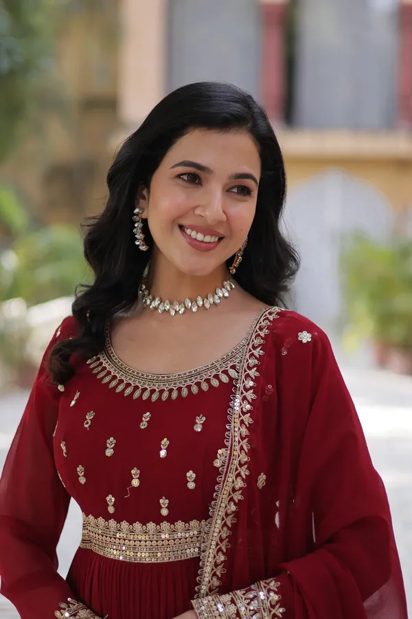 Royal_Zari_Sequins_Embroidered_Blooming_Anarkali_Gown_With_Designer_Dupatta