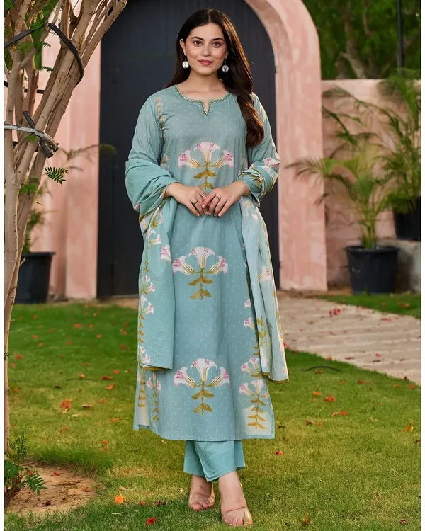 Premium_Floral_Printed_Cotton_Kurta_Set_With_Hand_Embroidered_Neckline_&_Mal_Cotton_Dupatta