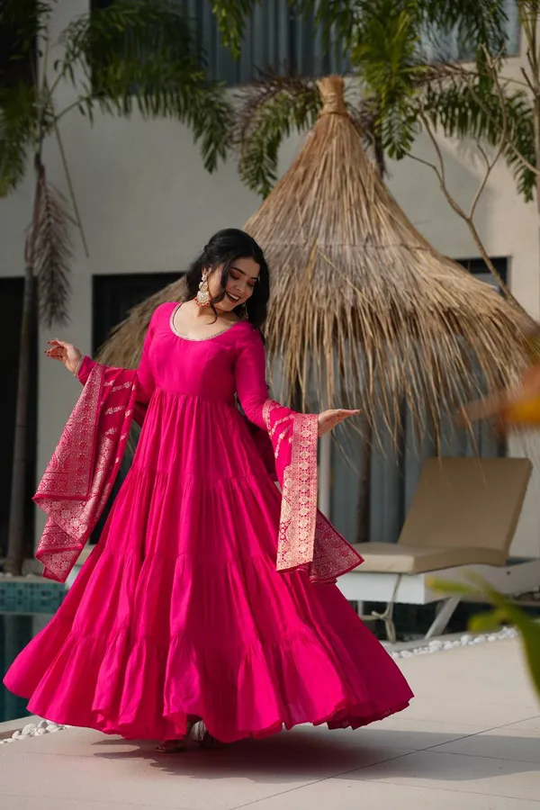 Pink_Pure_Romansilk_Premium_&_Elegant_Anarkali_Kurta_&_Pant_Set_With_Dupatta_For_Women