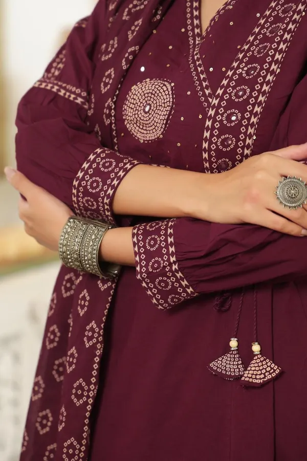 Deep_Plum_Cotton_Bandhej_Printed_Anarkali_Set