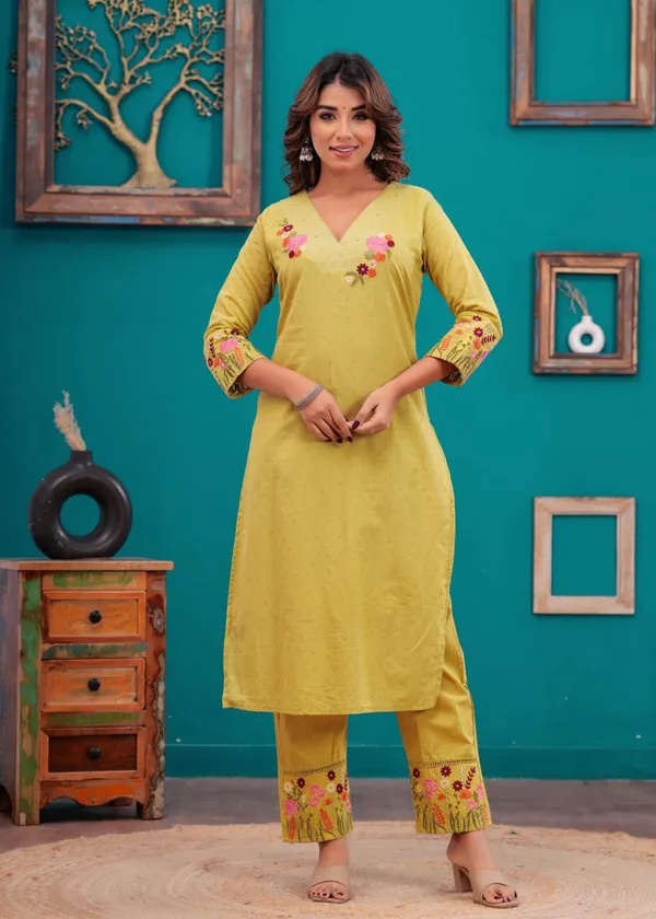 Haldi_Gulnaar_Cotton_Embroidered_Kurta_Set_With_Dupatta