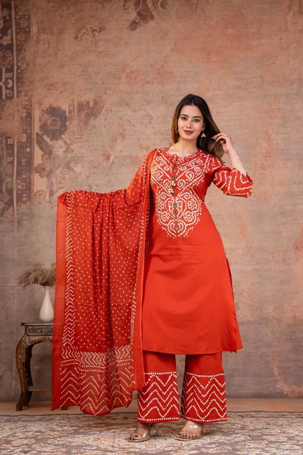 Laal_Saaj_Bandhani_Cotton_Kurta_Set_With_Dupatta