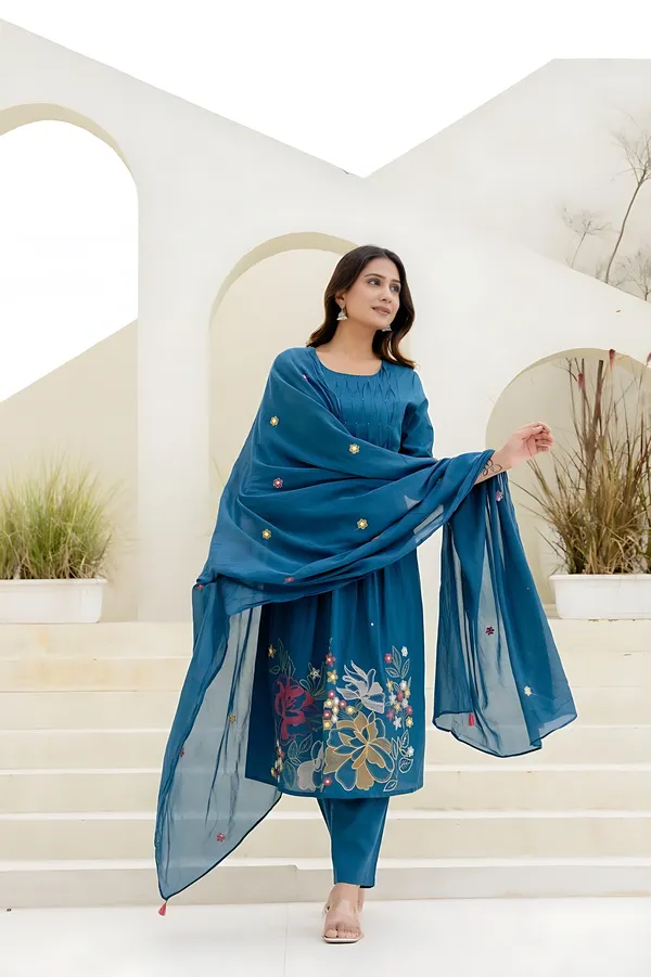 Teal_Embroidered_Mul_Cotton_Kurta_Set_With_Dupatta
