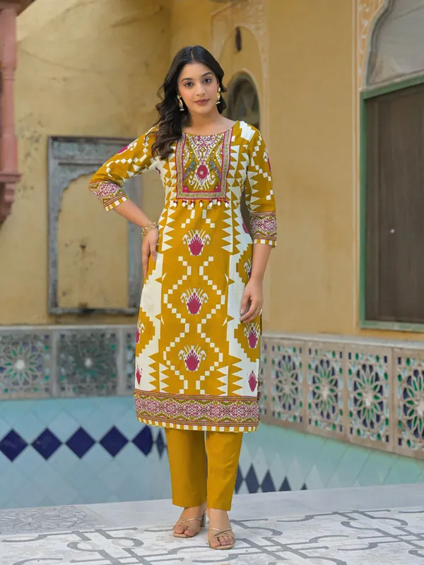Mustard_Ikat_Print_Cotton_Kurta_Pant_Dupatta_Set