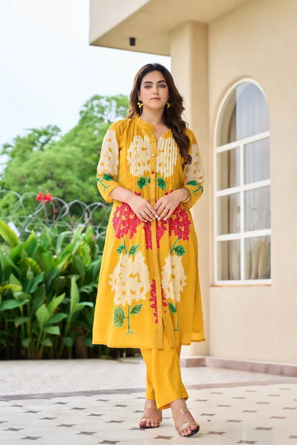 Pure_Mul_Cotton_Mustard_Floral_Printed_Kurta_Pant_Set