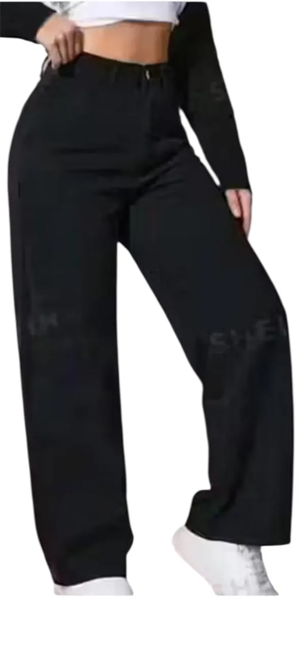 Black_Straight_Fit_Denim_Jeans_For_Girls