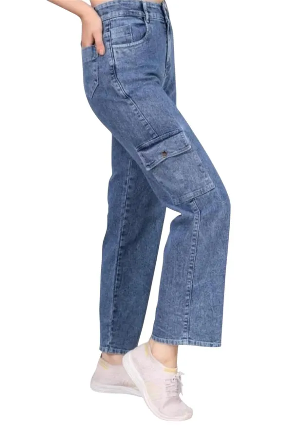 Blue_Straight_Fit_6_Pocket_Denim_Jeans_For_Girls
