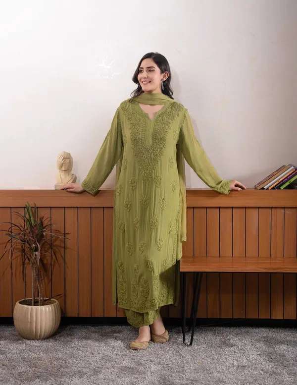 Green_Georgette_Suit_Set_For_Women