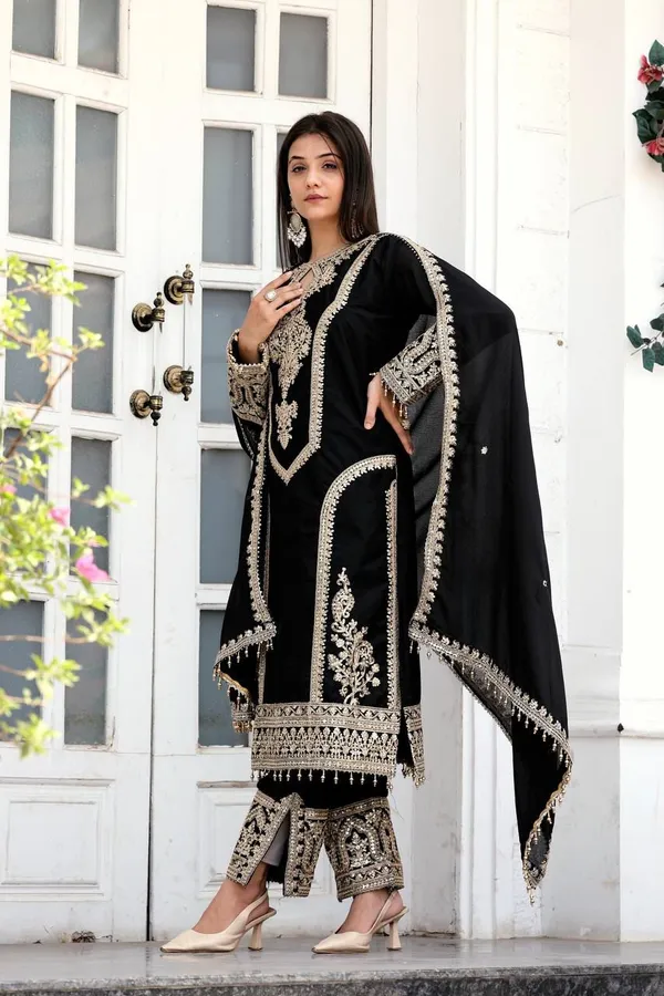 Black_Party_Wear_Look_Chinon_Silk_Heavy__Embroidery_Sequence_Work_With_Corading_Dori_Work_With_Fancy_Sleeves_For_Women