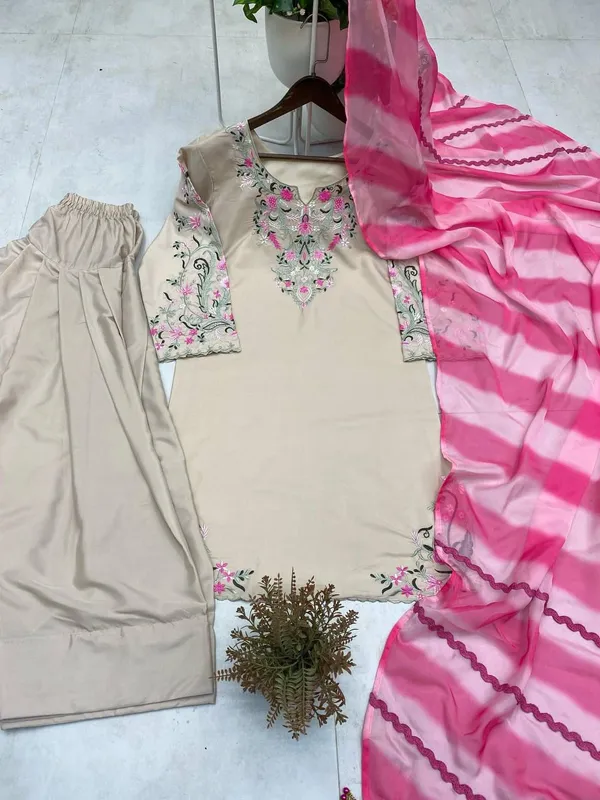 Off_White_Organza_Kurta_Set_For_Women