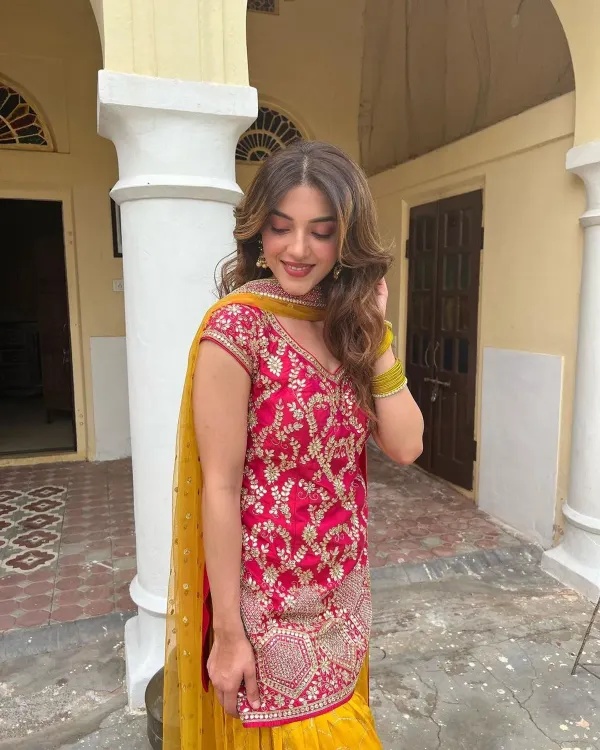 Punjabi_Style_Pure_Vichitra_Silk_With_Heavy_Embroidery_Sequence_Work_Patiyala_Suit