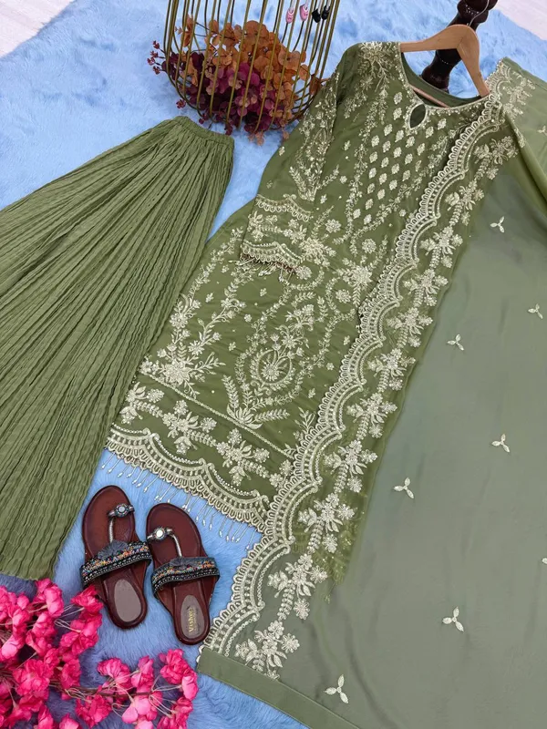 Green_Faux_Georgette_Kurta_Set_For_Women