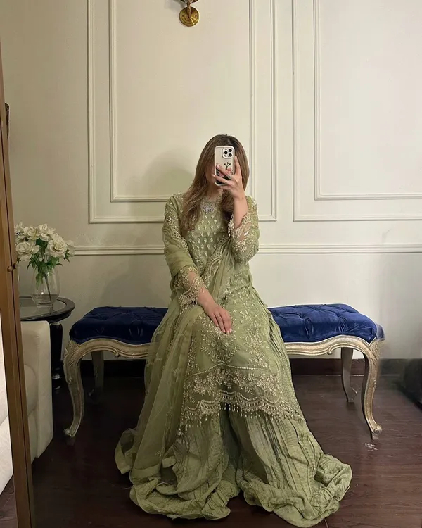 Green_Faux_Georgette_Kurta_Set_For_Women