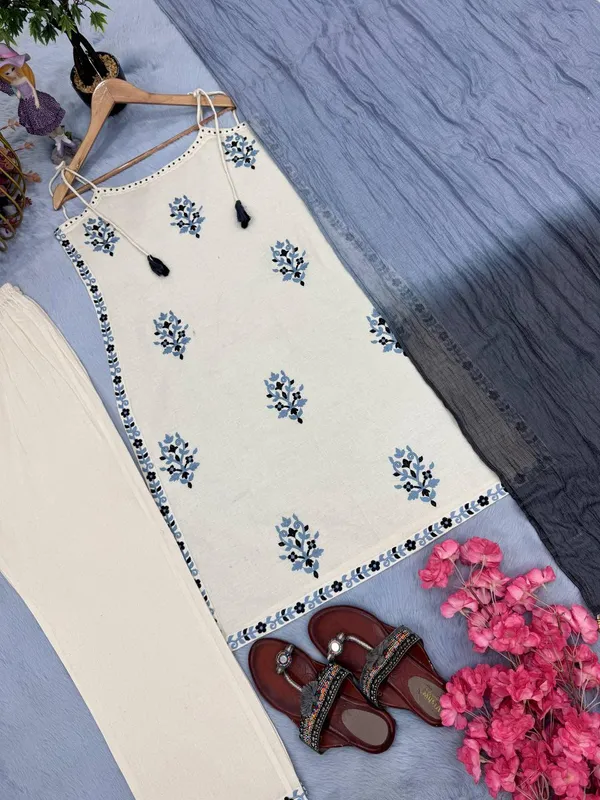 Off_White_Cotton_Kurta_Set_For_Women