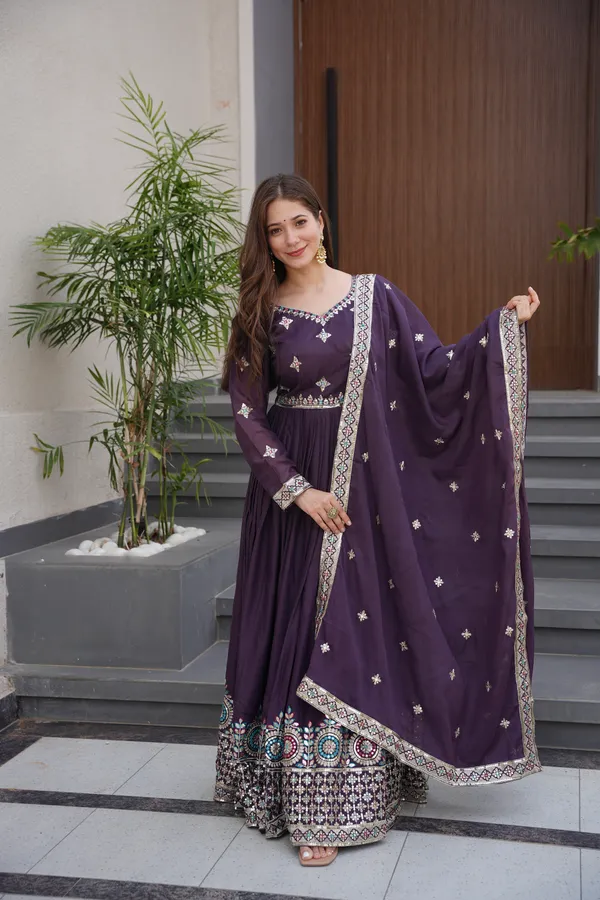 Womens_Heavy_Embroidered_Anarkali_Gown_Set_with_Dupatta_(Purple)