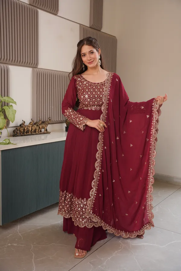 Designer_Heavy_Embroidered_Anarkali_Suit_Set_For_Women