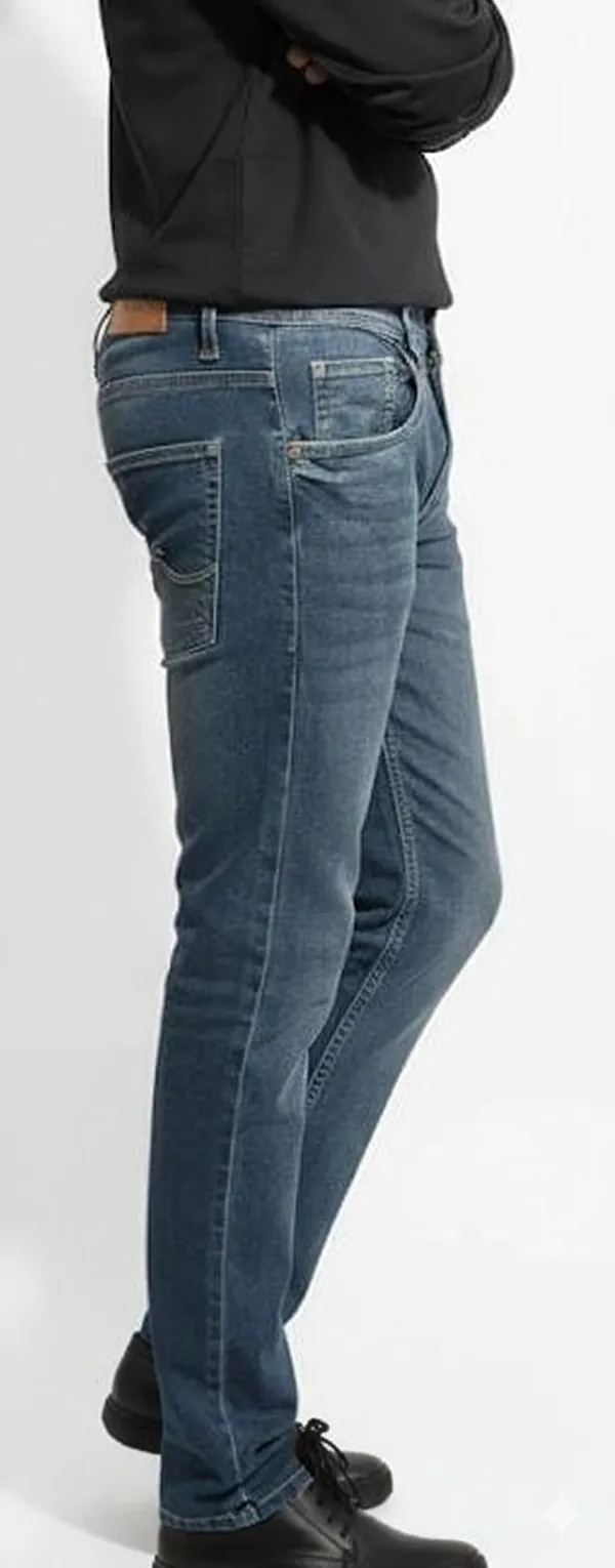 Indigo_Straight_Fit_Jeans_For_Men